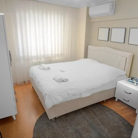 Large In A Quiet Area Apartment Istanbul